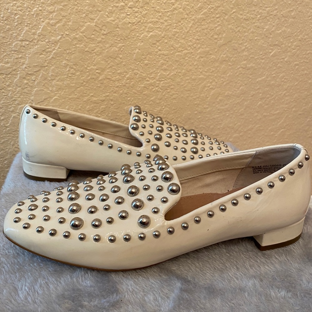 Beautiful studded loafers